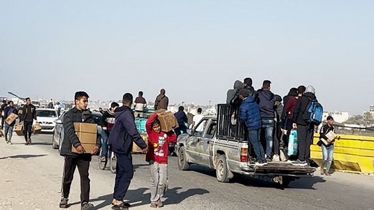 Washington megkezdte légi úton az élelmiszer-szállítást a Gázai-övezetbe