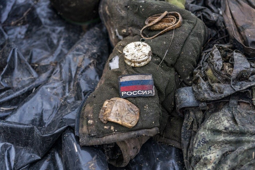 The body collectors: Ukrainian volunteers search for Russian bodies