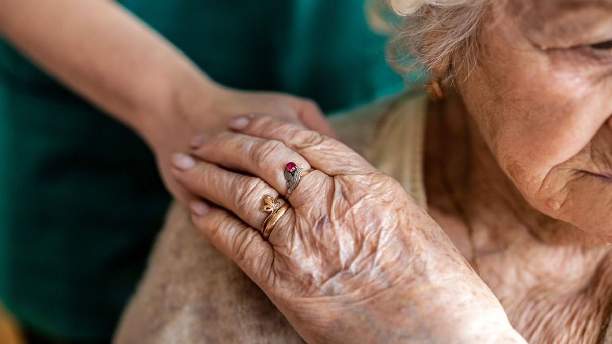 Demenciával küzdők ápolására tanít majd a hiánypótló képzés
