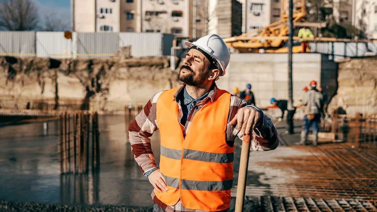 Az ÉVOSZ szerint nincs szó trendfordulóról, de elemzik a meglepően jó KSH-adatokat