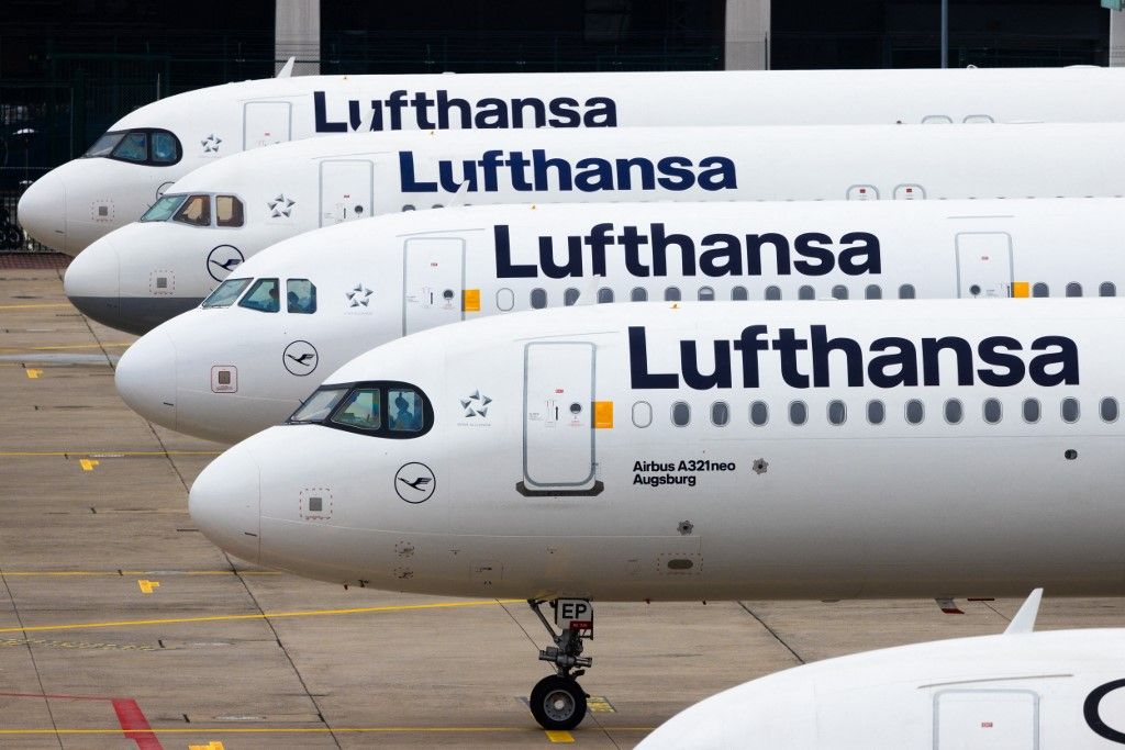 Lufthansa 
07 March 2024, Hesse, Frankfurt/Main: Lufthansa aircraft parked at Frankfurt Airport. With renewed warning strikes by several professional groups, the Verdi trade union is paralyzing important parts of German air traffic on Thursday and Friday. Photo: Lando Hass/dpa (Photo by Lando Hass / DPA / dpa Picture-Alliance via AFP)