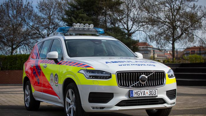 Új Gyermek-Mentőorvosi Kocsit állít szolgálatba a Magyar Gyermekmentő Alapítvány SAJTÓKÖZLEMÉNY 2024. március 26.