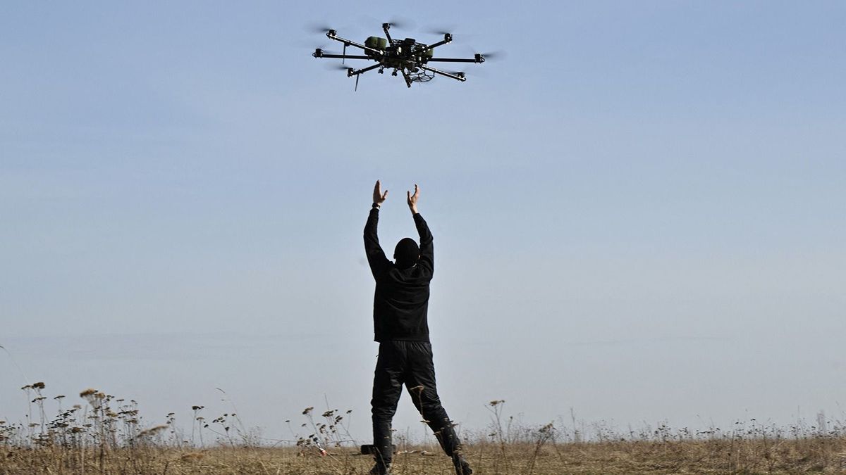 Az orosz–ukrán háború 750. napja – Oroszország olajfeldolgozó kapacitásának több mint tízszázalékát semmisítették meg