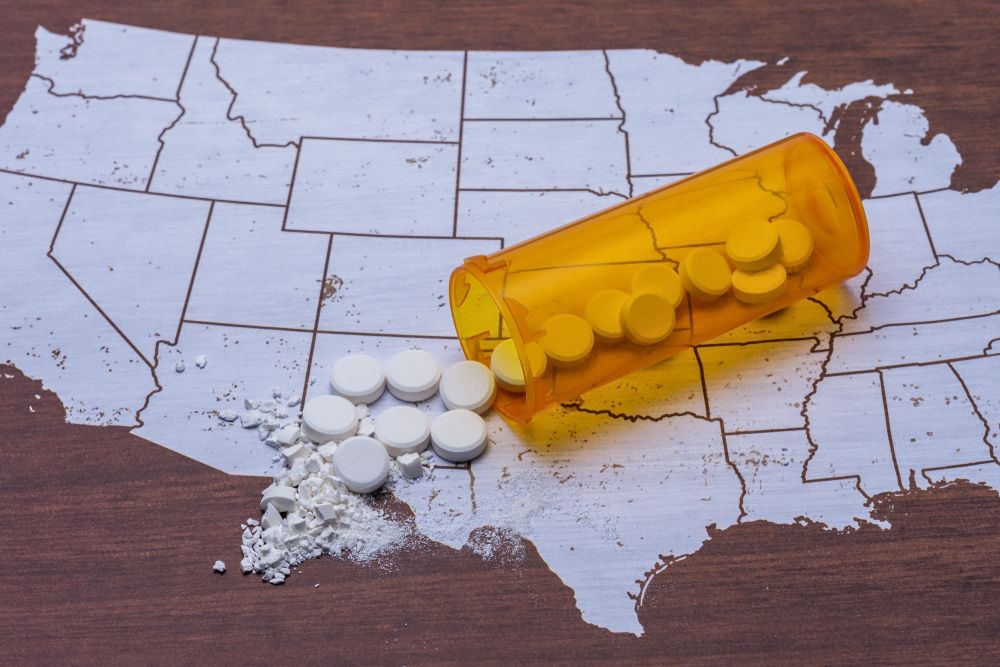 Opioid,And,Prescription,Drug,Epidemic,Concept,In,United,States,With