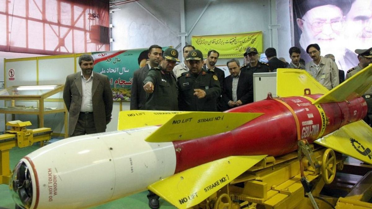 Gáztárolókat és hidakat támadnak az oroszok az új okosbombákkal