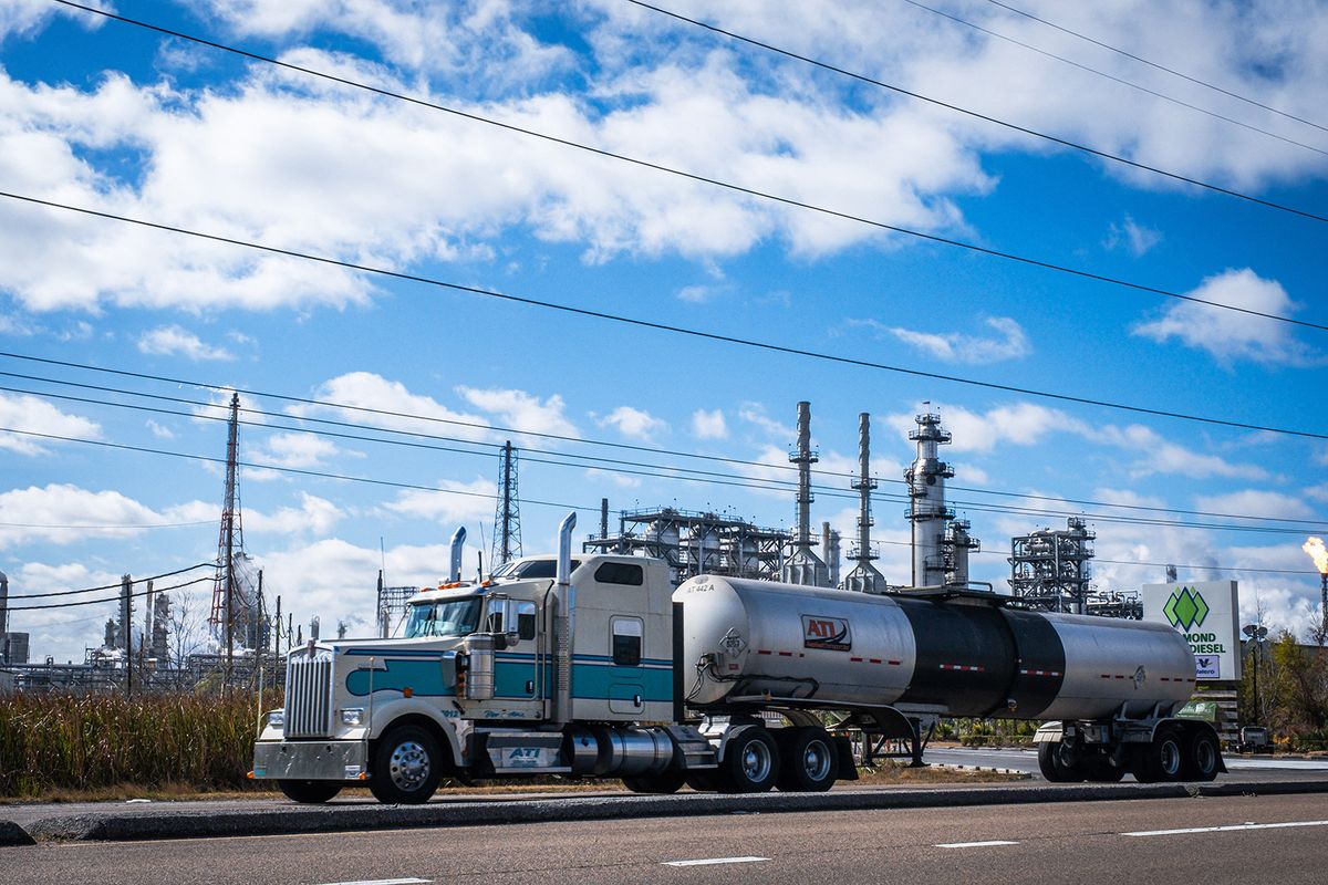 United States, Saint Charles Parish, 16 january 2024, Diamond Green Diesel renewable diesel refinery in Louisiana. Photograph by Pierre Larrieu / Hans Lucas.Etats-Unis, Paroisse de Saint Charles, 16 janvier 2024, la raffinerie de diesel renouvelable Diamond Green Diesel en Louisiane. Photographie de Pierre Larrieu / Hans Lucas. (Photo by Pierre Larrieu / Hans Lucas / Hans Lucas via AFP)