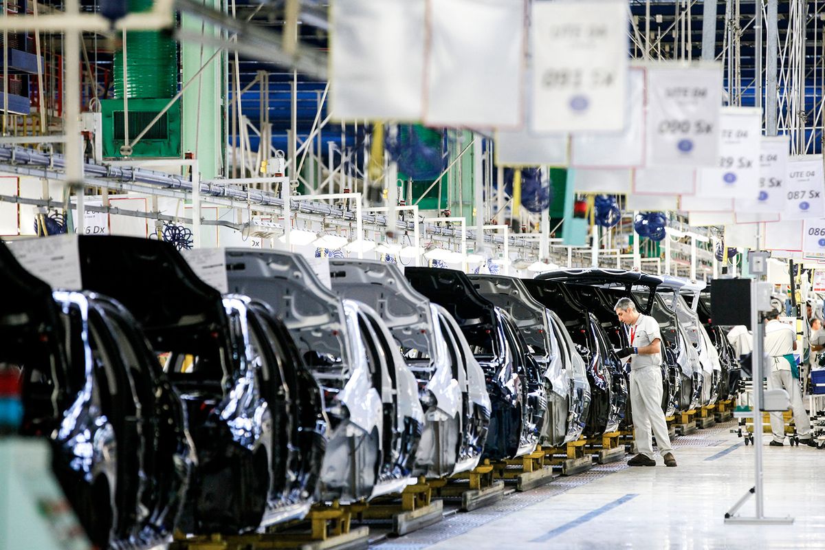 Stellantis Melfi,,Italy,-,December,20,:,Employees,Assemble,Punto,Automobiles
Melfi, Italy - December 20: Employees assemble Punto automobiles as they travel along the production line at the Fiat SpA plant in Melfi. 