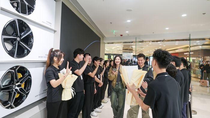 Xiaomi Electric Vehicle Flagship Store Opens In Beijing