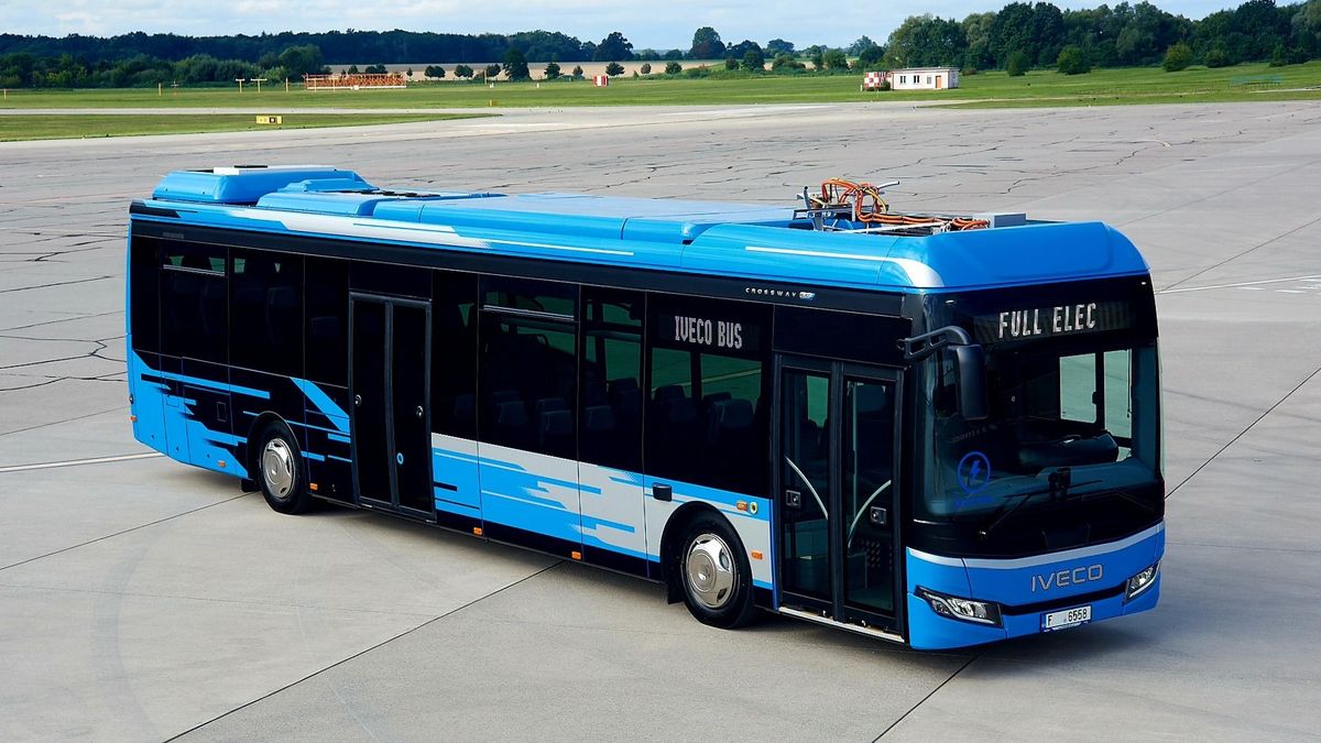 Erősít az Iveco Bus, főként az elektromos kategóriában