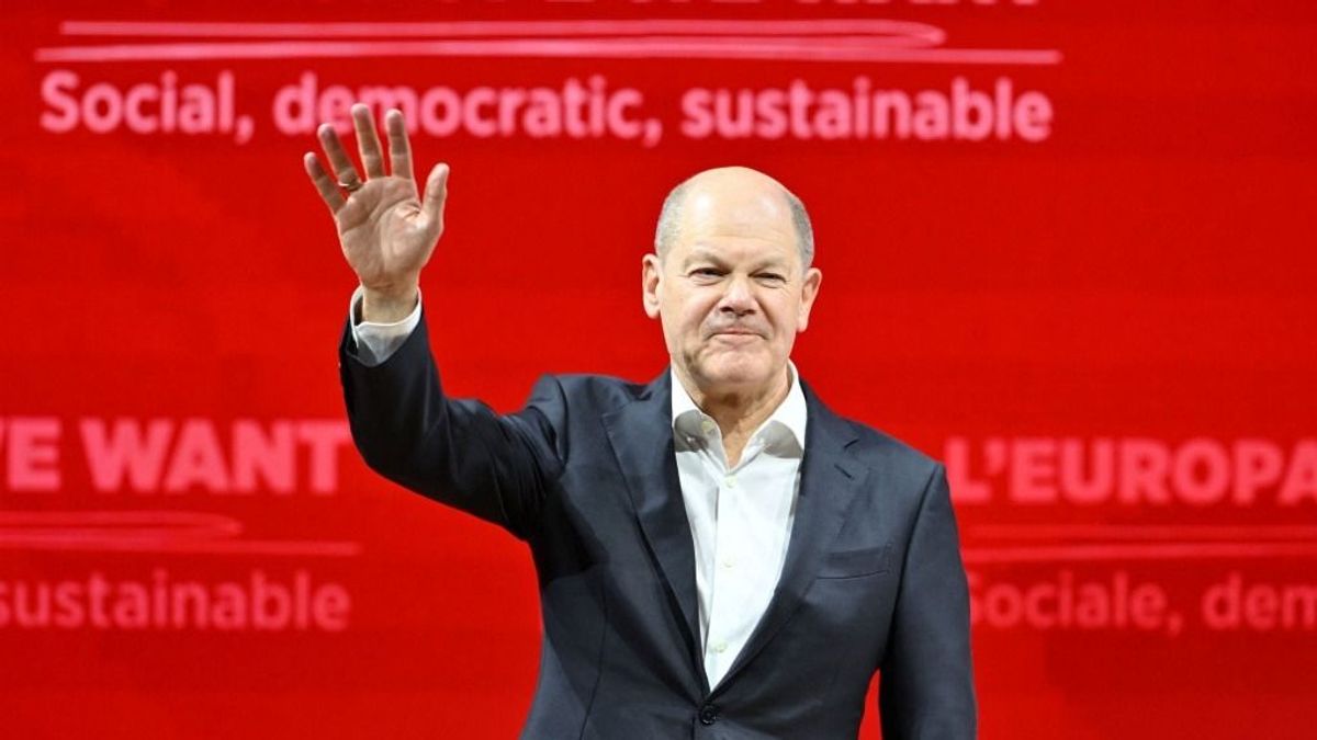 Orosz-ukrán háború: magyarázkodni kényszerül Olaf Scholz főtisztjei miatt