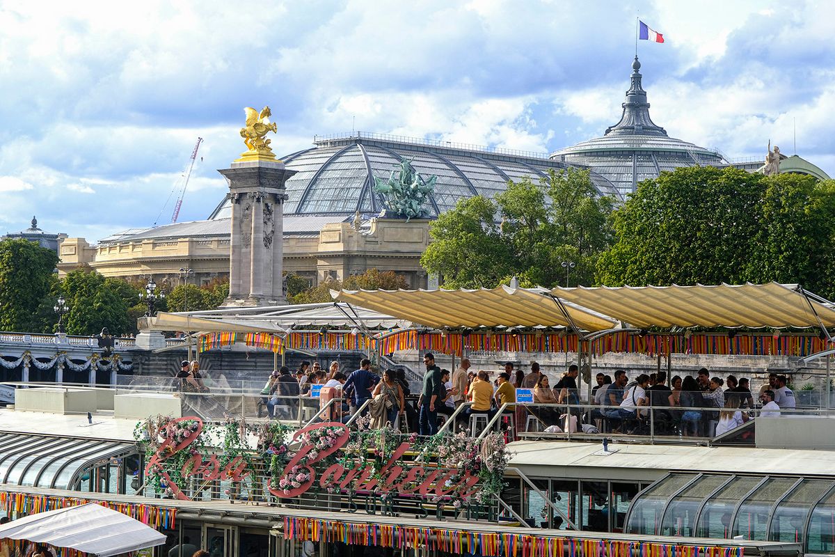 TOURISM IN PARIS