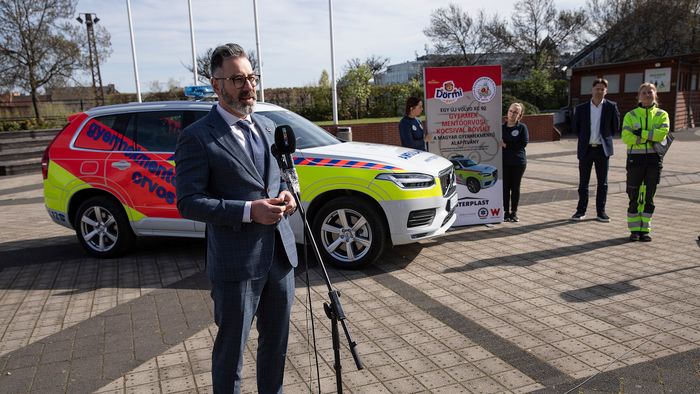 gyermekmentő, kocsi, mentő, egészségügy, 
Fotó: Vémi Zoltán / Világgazdaság