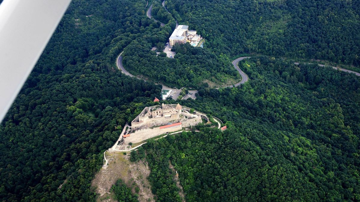 Tényleg gyorsan kinyithat a Silvanus Hotel: augusztusban félházas, szilveszterre teljes üzem jöhet