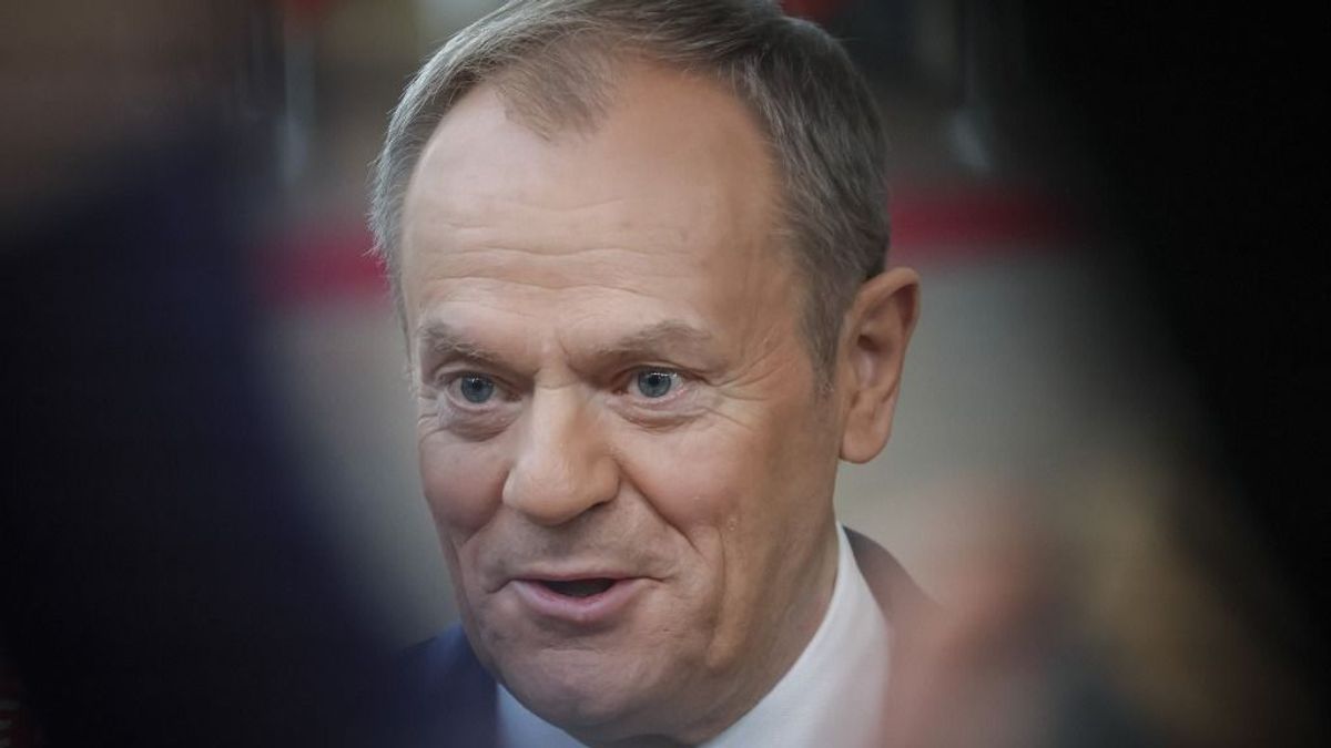 Ukrán újságírókat toloncolt ki Lengyelország, mert videózták az orosz LNG vagonokat a határon