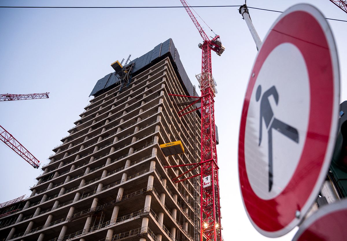 09 March 2024, Hamburg: A construction crane stands at the Elbtower building site in HafenCity. Photo: Daniel Bockwoldt/dpa (Photo by Daniel Bockwoldt / DPA / dpa Picture-Alliance via AFP)