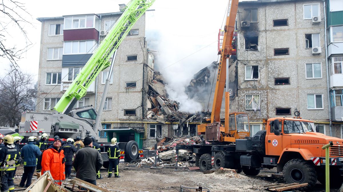 Az orosz-ukrán háború 754. napja – Minden éjjel záporoznak a drónok Ukrajnára