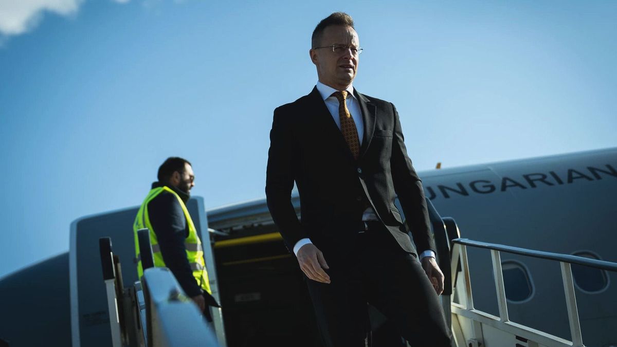 Szijjártó Péter Szingapúrból: a Dyson is beruházást tervez hazánkban