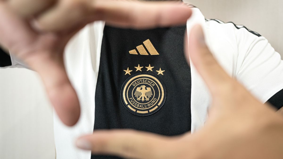 Adidas és Nike: nagy üzlet a mezeladás a foci-Eb-n