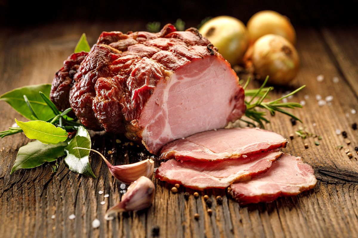 Sliced,Smoked,Gammon,On,A,Wooden,Table,With,Addition,Of