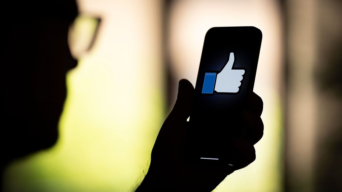Hol van már a leállás? Új csúcson a Facebook anyacégének részvényei