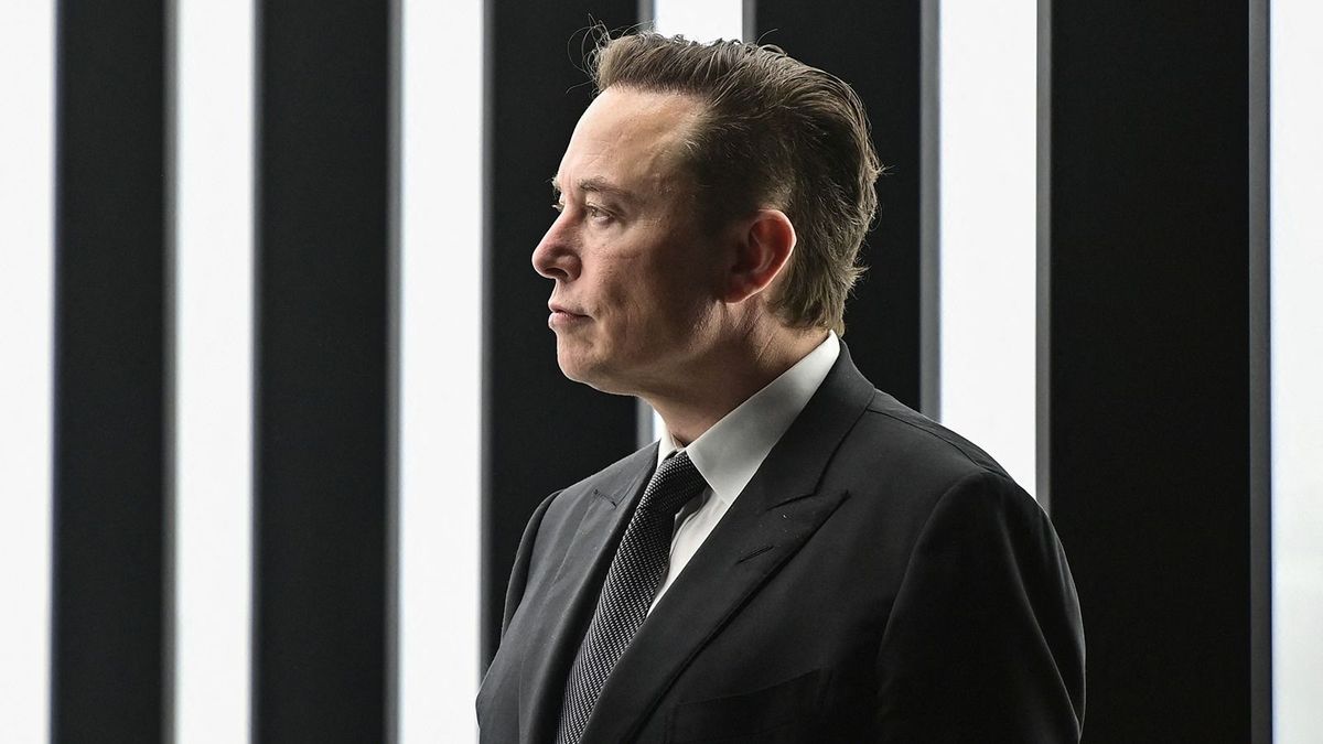 A Tesla németországi gyárát ért támadás után Elon Musk is odautazik