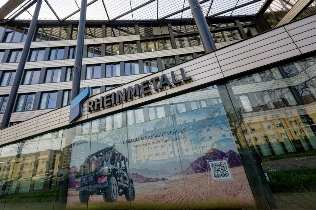Rheinmetall - Annual press conference14 March 2024, North Rhine-Westphalia, Duesseldorf: The Rheinmetall AG logo can be seen on the facade of an administration building. Germany's largest defense contractor Rheinmetall intends to significantly accelerate its growth course this year. As the company announced in Düsseldorf on Thursday, sales rose by 12 percent last year to around 7.2 billion euros and net profit by nine percent to 0.6 billion euros. Photo: Henning Kaiser/dpa (Photo by HENNING KAISER / DPA / dpa Picture-Alliance via AFP)