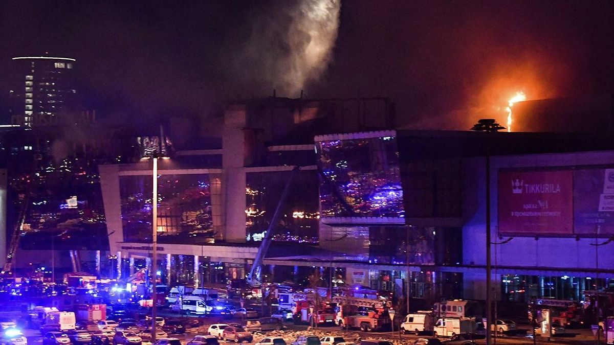 Így történhetett a brutális moszkvai terrortámadás – videó