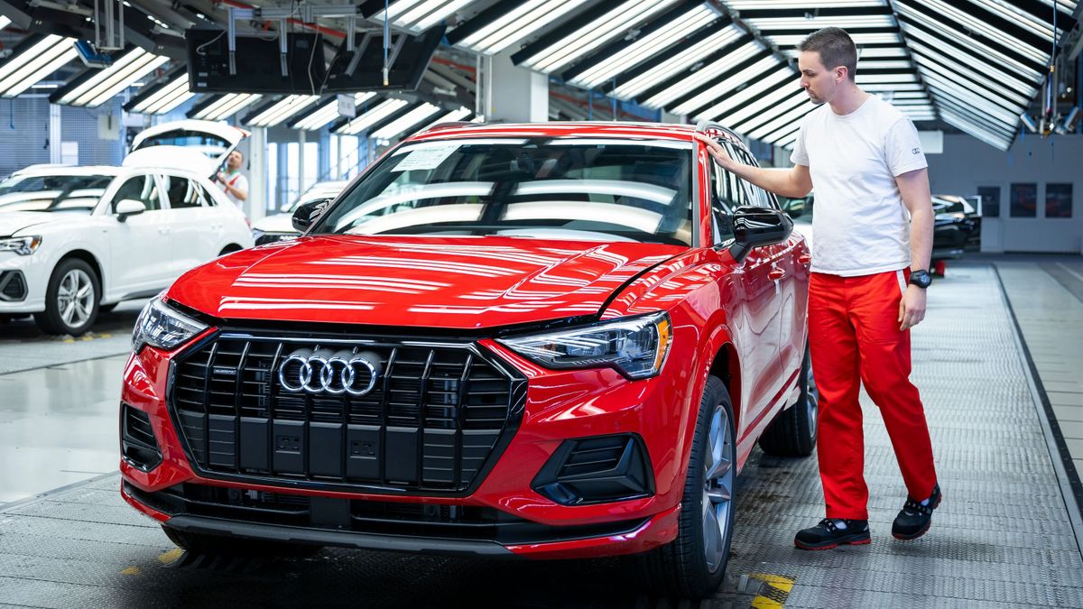 Rekordbónuszt fizet az Audi Hungaria, olyan jól sikerült 2023 – a nehézségek dacára