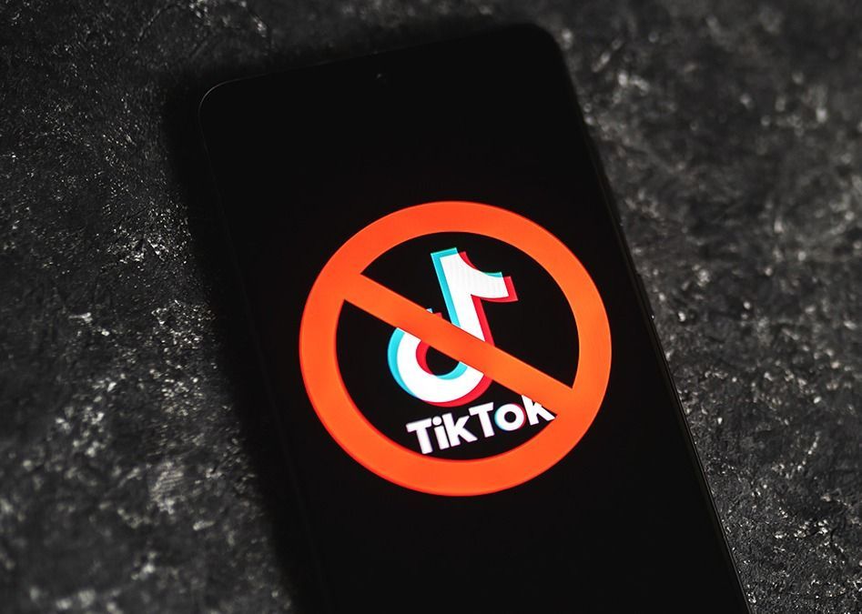 Tiktok,App,Logo,Crossed,Out,With,Red,Ban,Sign,Displayed
TikTok