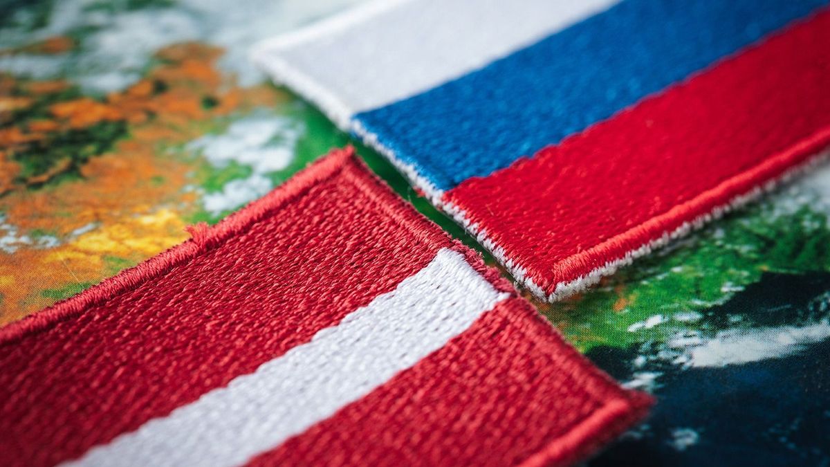 Lettország kiutasított egy orosz diplomatát