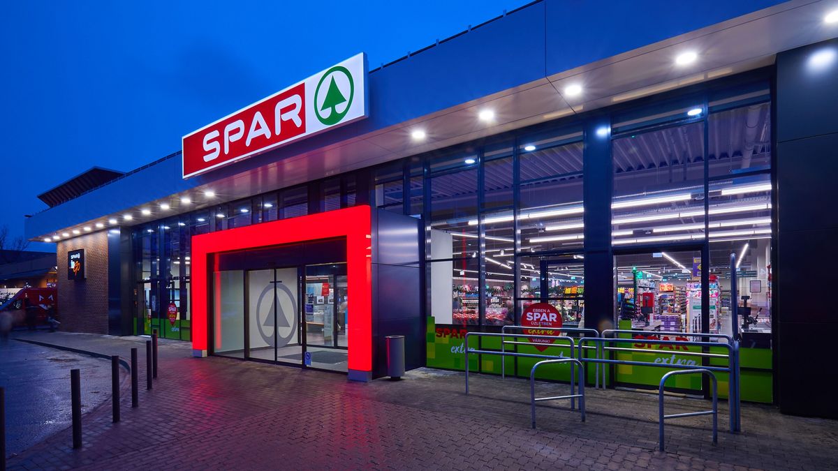 Háború: kőkemény üzenetet küldött a SPAR-nak a kormány – „Alaptalan álhíreket terjeszt”