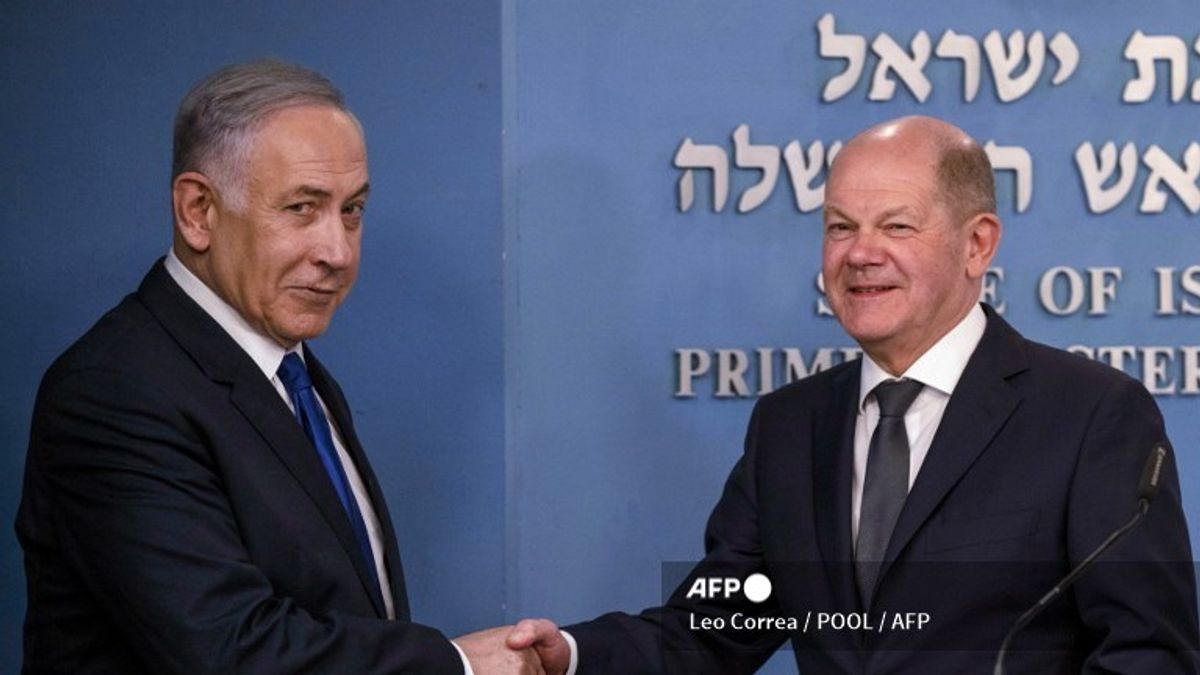 A német kancellár kettős kommunikációja: simogatta és dorgálta is Izraelt