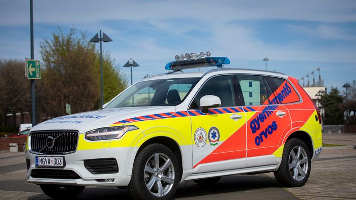 Új Gyermek-Mentőorvosi Kocsit állít szolgálatba a Magyar Gyermekmentő Alapítvány SAJTÓKÖZLEMÉNY 2024. március 26.