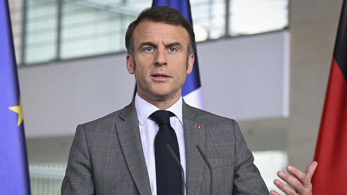 A franciáknak nem tetszik Macron háborús buzdítása