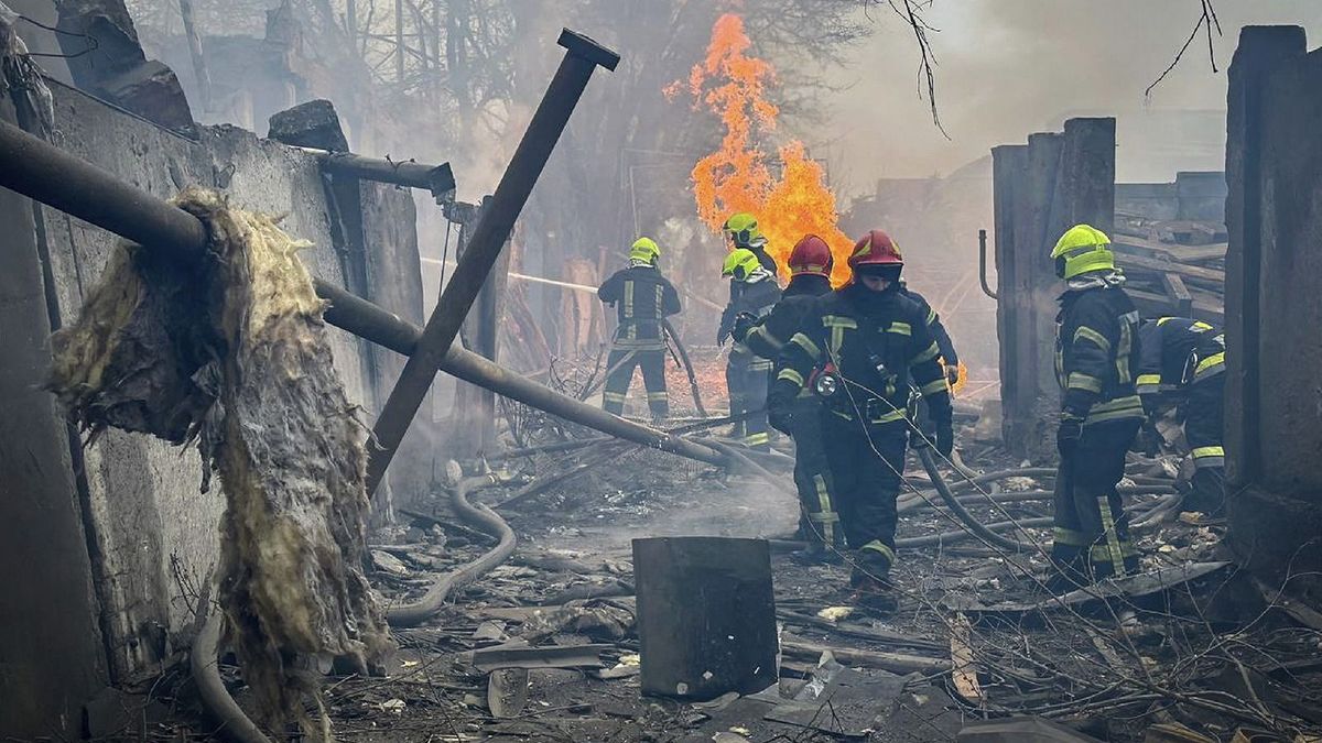 Az orosz-ukrán háború 777. napja – erőművet bombáztak az oroszok Ukrajnában