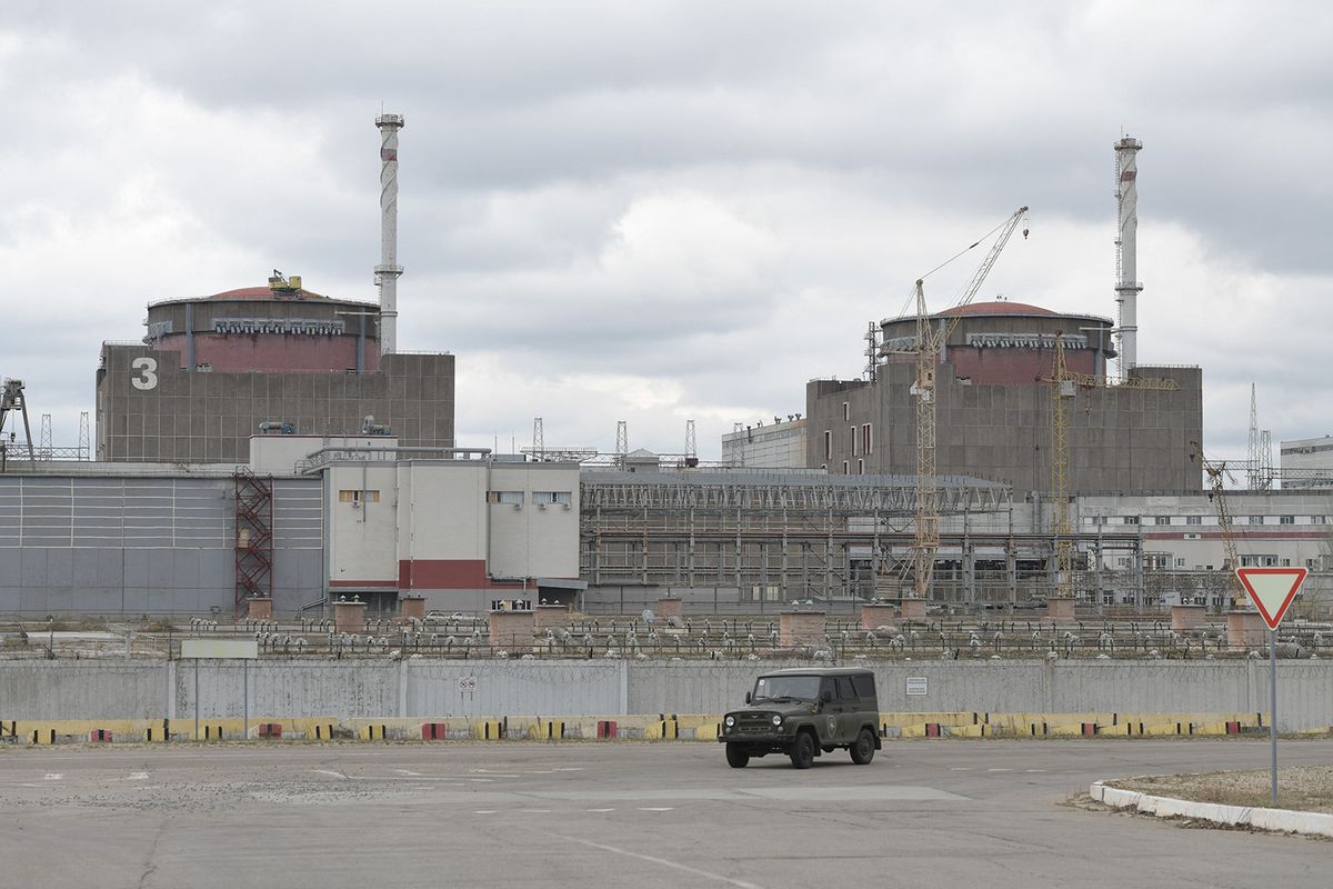 IAEA Director General Grossi travels to Zaporizhzhya Nuclear Power Plant, zaporizzsjai atomerőmű