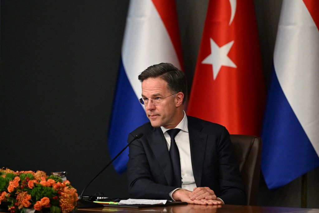 Recep Tayyip Erdogan-Mark Rutte meeting in Istanbul

Mark Rutte

NATO

Törökország