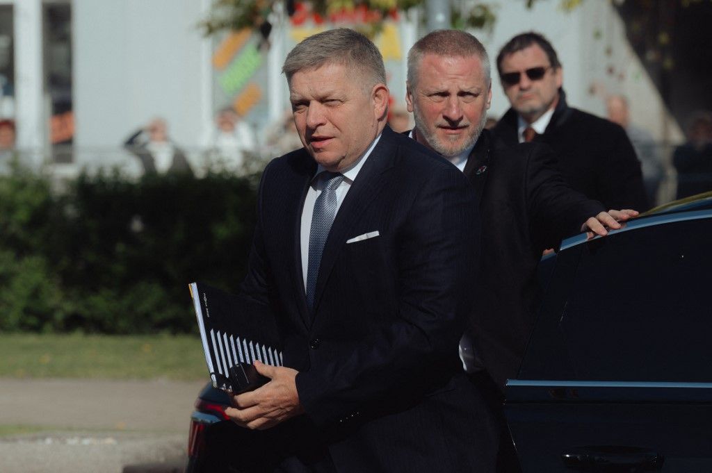 Members of Slovak and Ukrainian government meeting in Michalovce, Slovakia
Fico