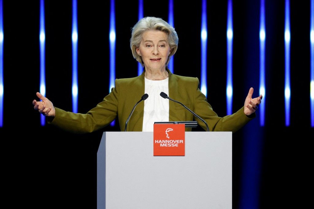 21 April 2024, Lower Saxony, Hanover: Ursula von der Leyen (CDU), President of the European Commission, speaks at the opening ceremony of the Hannover Messe in the Hannover Congress Centrum (HCC). Photo: Michael Matthey/dpa (Photo by Michael Matthey / DPA / dpa Picture-Alliance via AFP) bföldgáz, lng