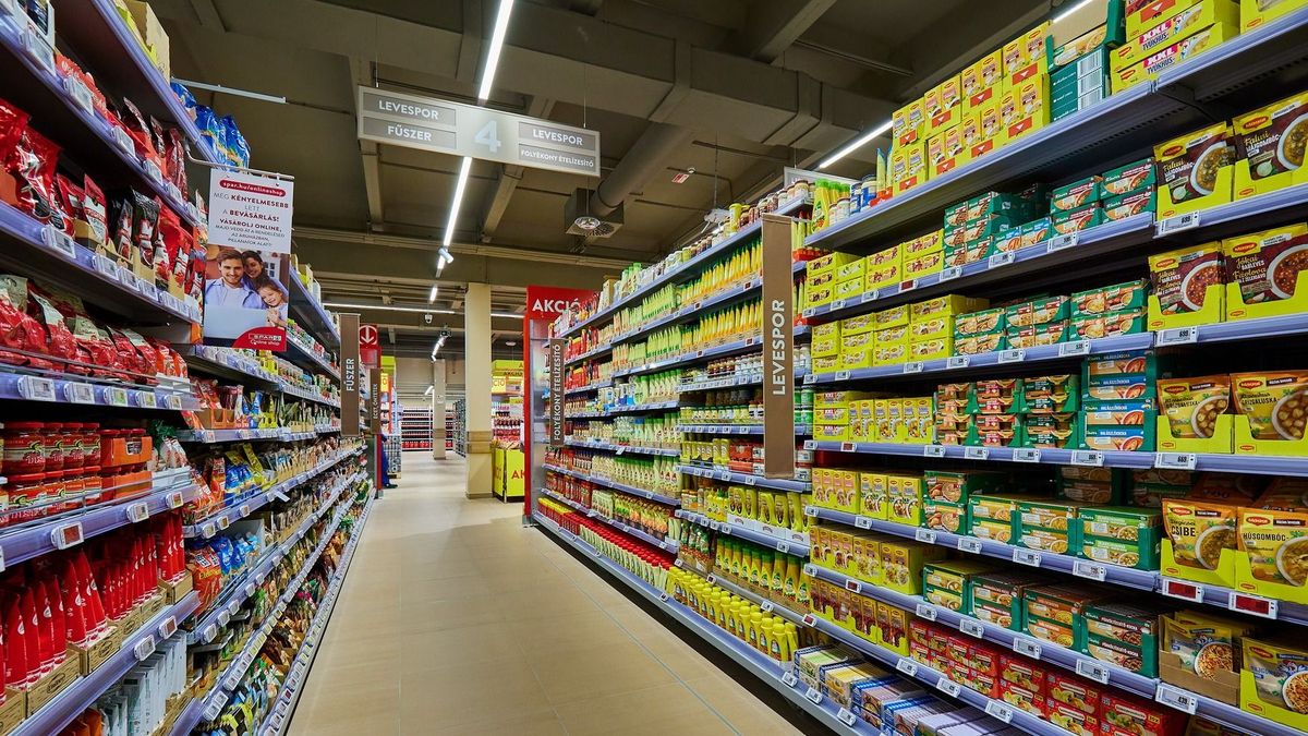 Százával árazta le a termékeket a SPAR