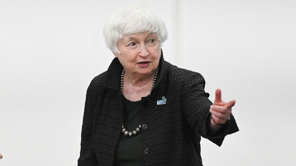 Milyen üzenetet visz Kínába a galamblelkű Yellen?