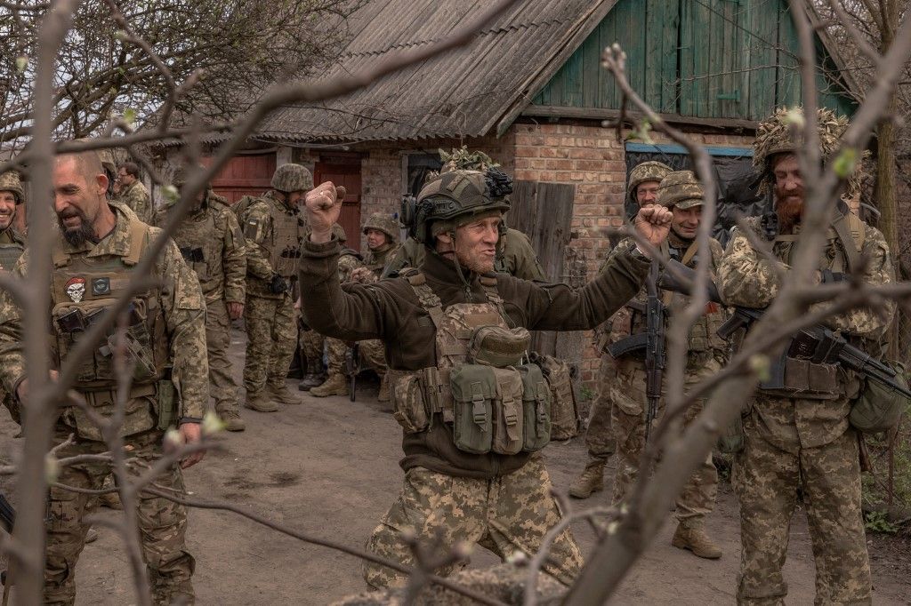 ukrán katona

orosz-ukrán katona