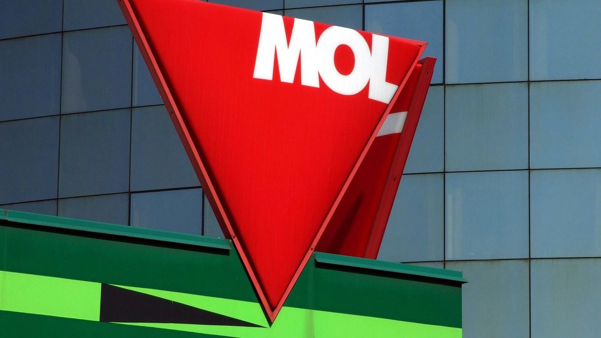 Egyelőre lekerült a napirendről a benzinárstop, féktelen száguldásba kezdtek a Mol részvényei