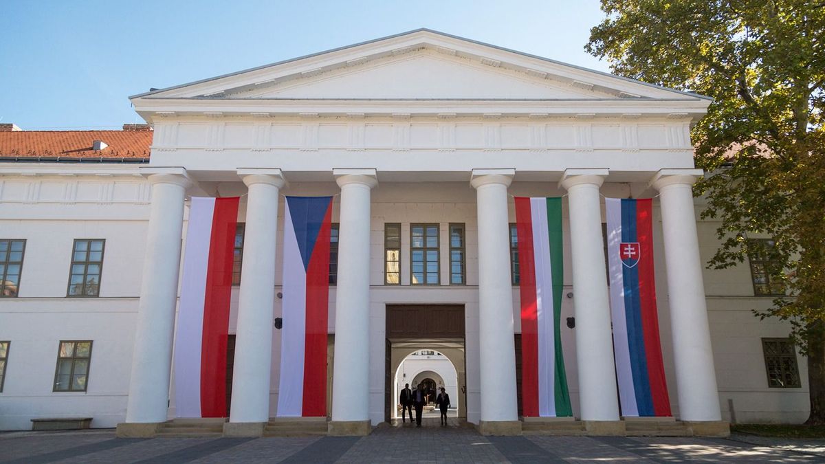 Katasztrofális állapotban a régiós államkasszák: Magyarország egyáltalán nem lóg ki a sorból