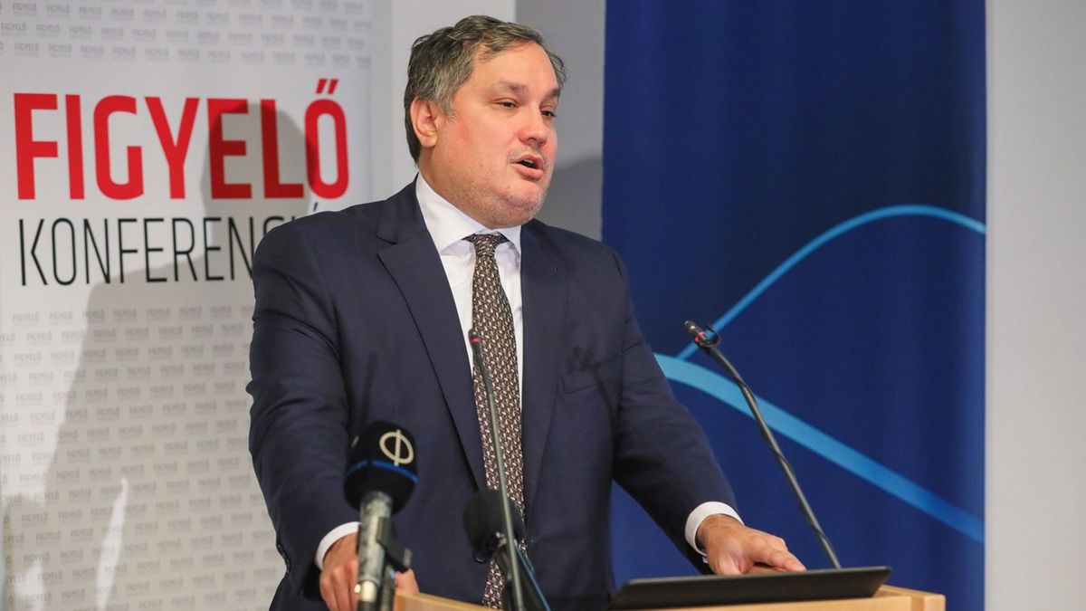 Berendelte magánhoz az olajszektor képviselőit Nagy Márton a brutális üzemanyagdrágulás miatt