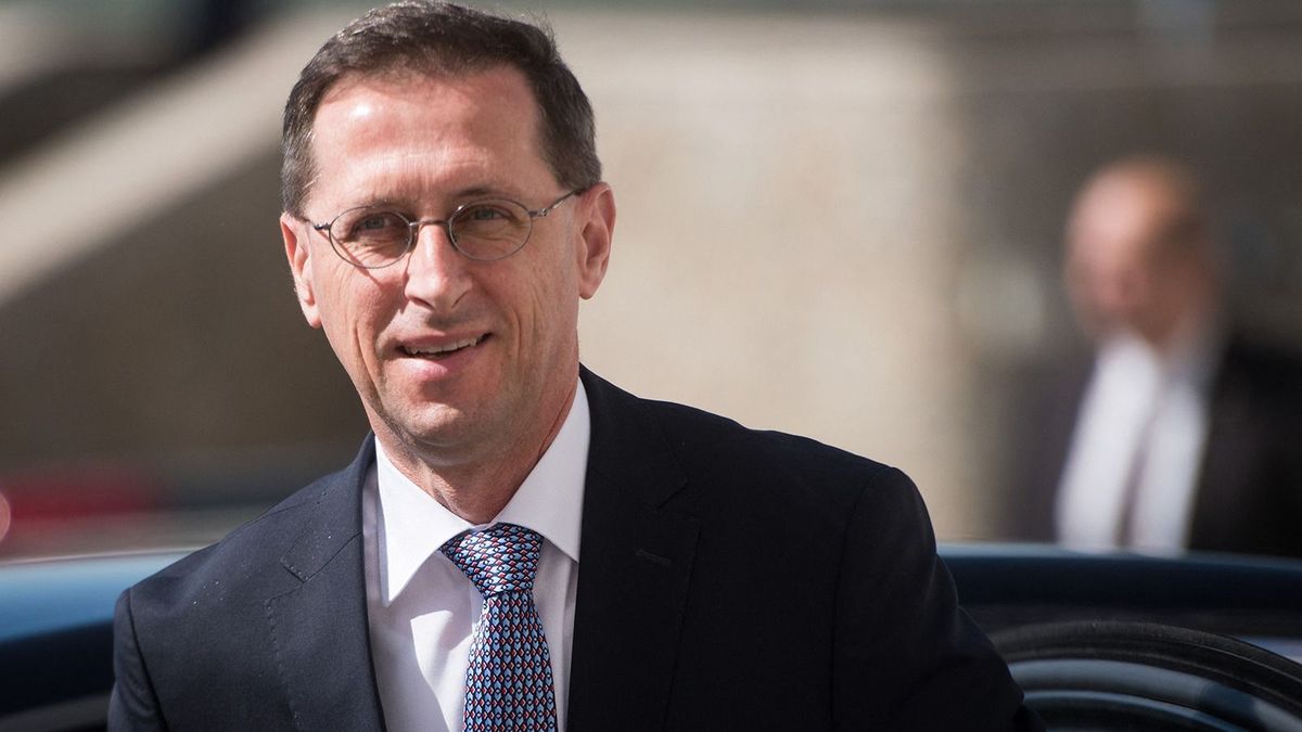 Varga Mihály Pekingben jelentette be: Magyarország híd Európa és Kína között