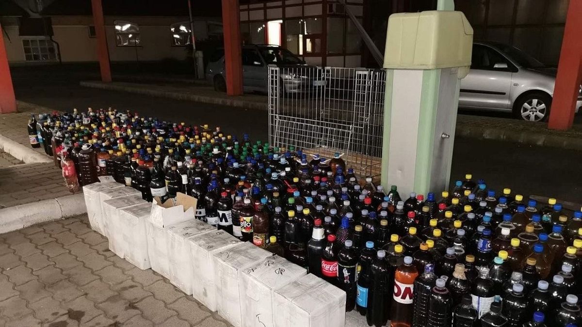 Több mint ezer liter alkoholos italt foglalt le a NAV