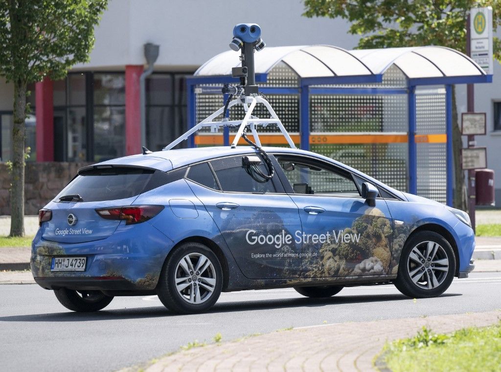 Google camera vehicle
