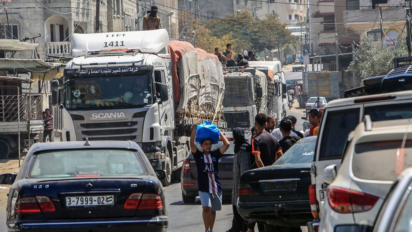 Aid trucks entered Gaza's Rafah facing food shortages