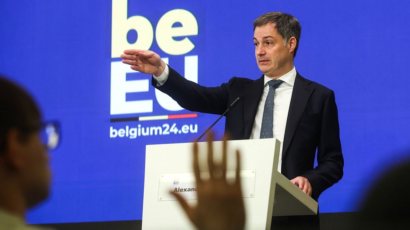 A belga miniszterelnök szerint alkotmányellenes volt betiltani a rendezvényt, ahol Orbán Viktor is felszólalt volna